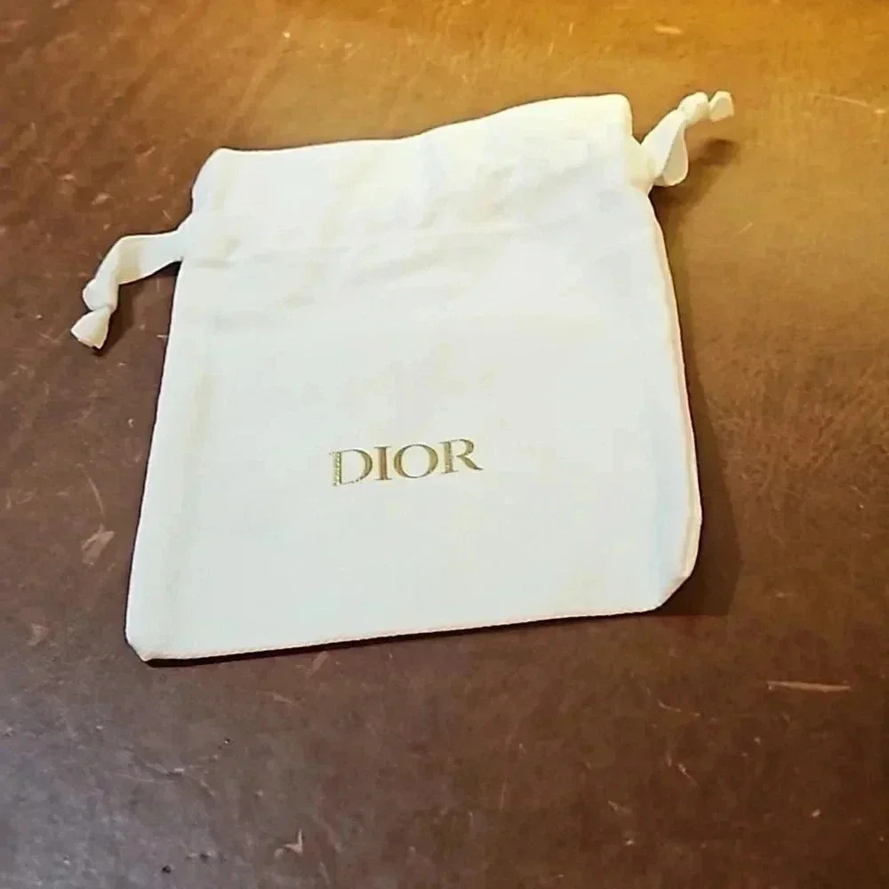 Christian Dior Magnetic Leather Money Clip with Dust Bag - Vintage - Picture 5 of 5
